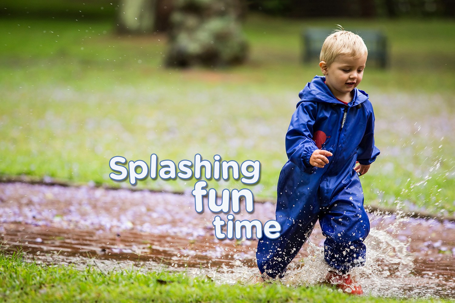 Splashing fun time